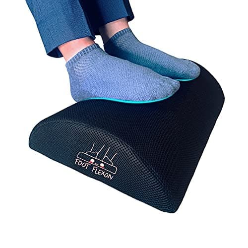 GenericFoot FlexOn Foot Rest for Under Desk at Work-Ergonomic Memory Foam Foot Stool Pillow for Work, Computer, Gaming and Travelling-Foot Stool Rocker Along With Handy Carry Bag (Black) راحة القدم