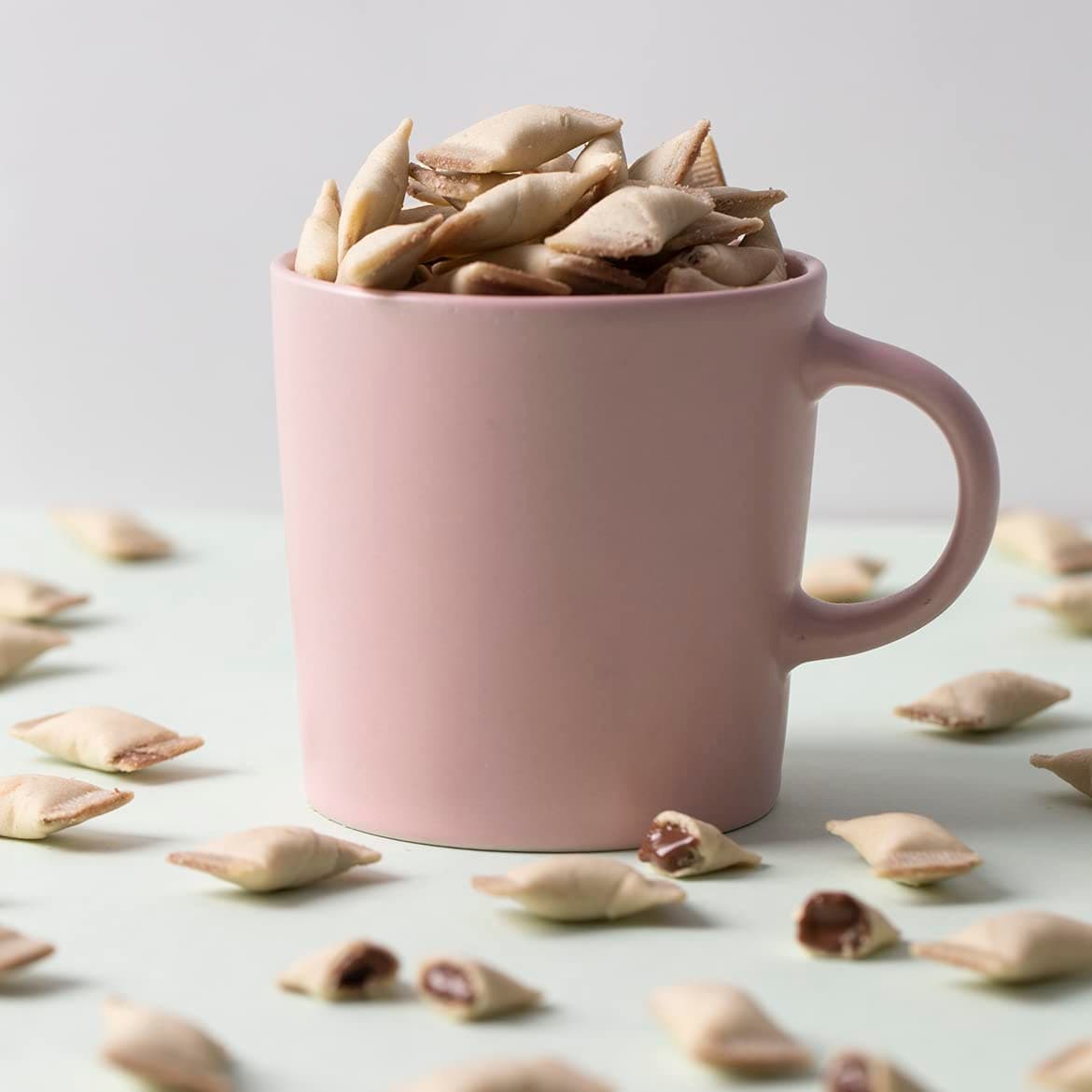 NOVANOVA Choco Pockets- Popular Flavour Assorted Wafer(Classic And White Chocolate),0.18 Kilograms