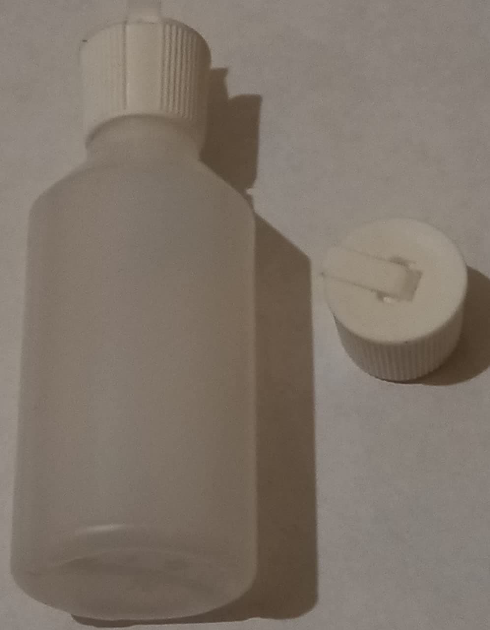 10 x 250 ml Empty Plastic Bottles + flip top lid Ideal Craft/Cosmetics/Travel