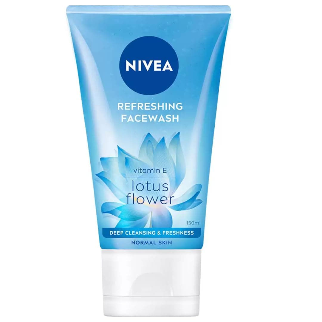 Refreshing Face Wash | Normal Skin With Vitamin E | 150ml (5.07 Fl Oz)