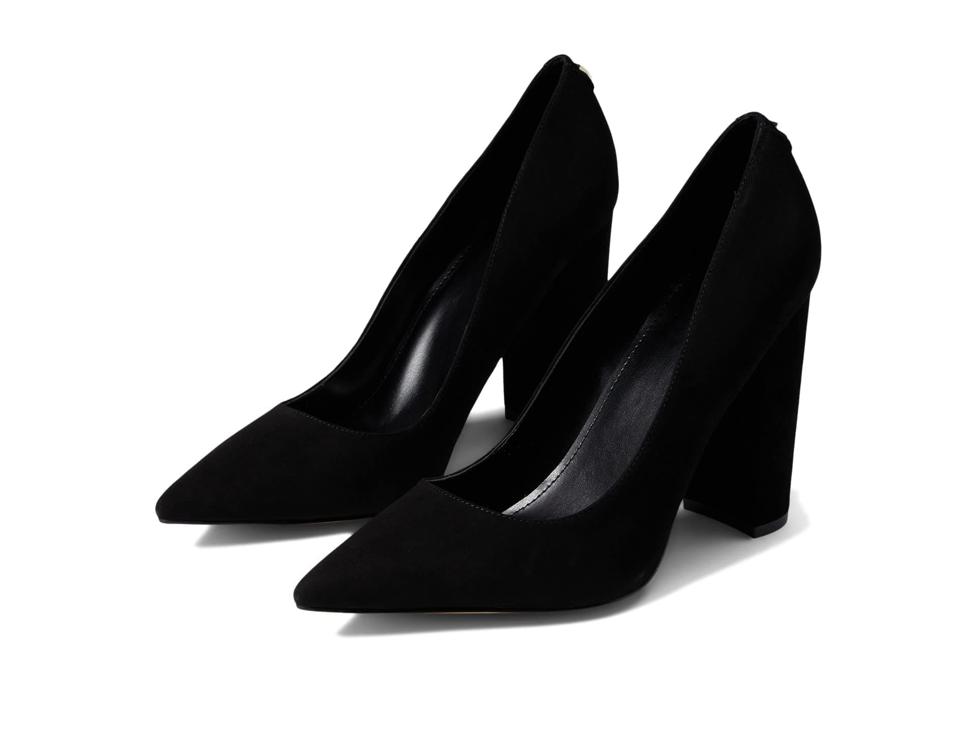 GUESSWomen's Abagail Pump, Black, 9