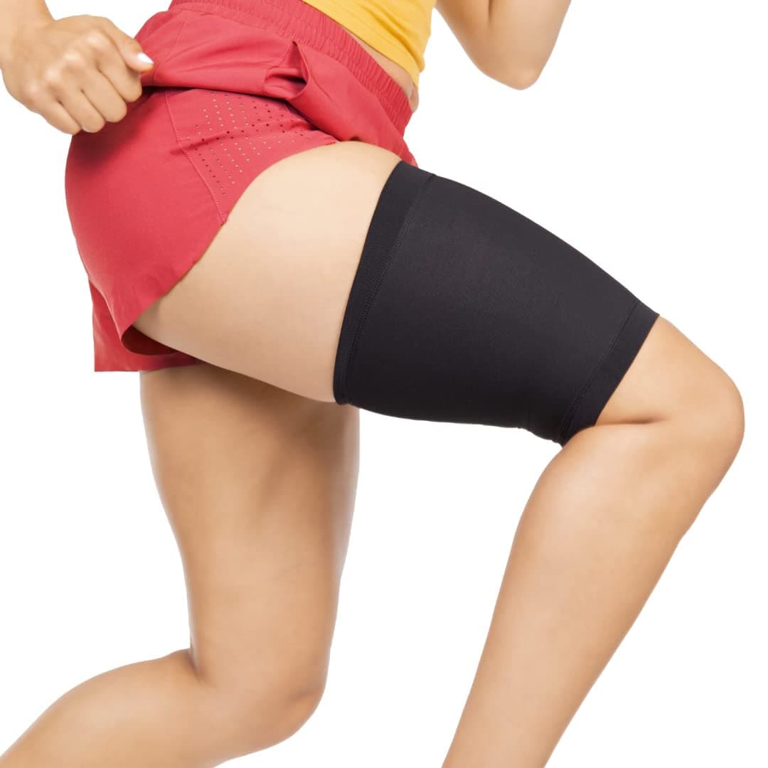 – Compression Thigh Sleeve, , Leg Hamstring Support Wrap Brace for Men and Women Torn or Pulled Hamstring, Sore Muscle Cramps, Recovery Relief, Elastic Anti Slip (M)