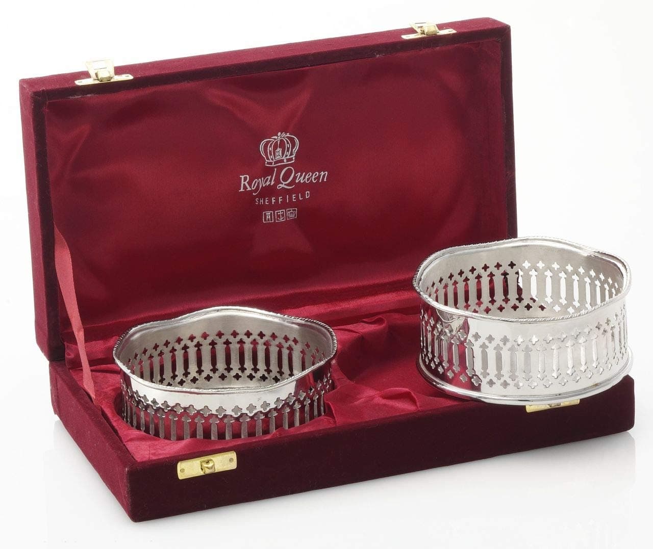 ROYAL QUEEN Sheffield silver plated bottle coaster set 2 pcs with velvet box Perforeted style cod.511340 cm 5,5h diam.12 by Varotto & Co.