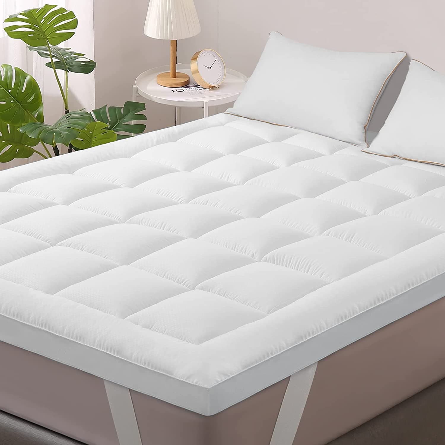Super Soft 800 GSM Microfiber Mattress Padding/Topper for Comfortable Sleep-King Size Bed-72 Inch X 78 Inch-White