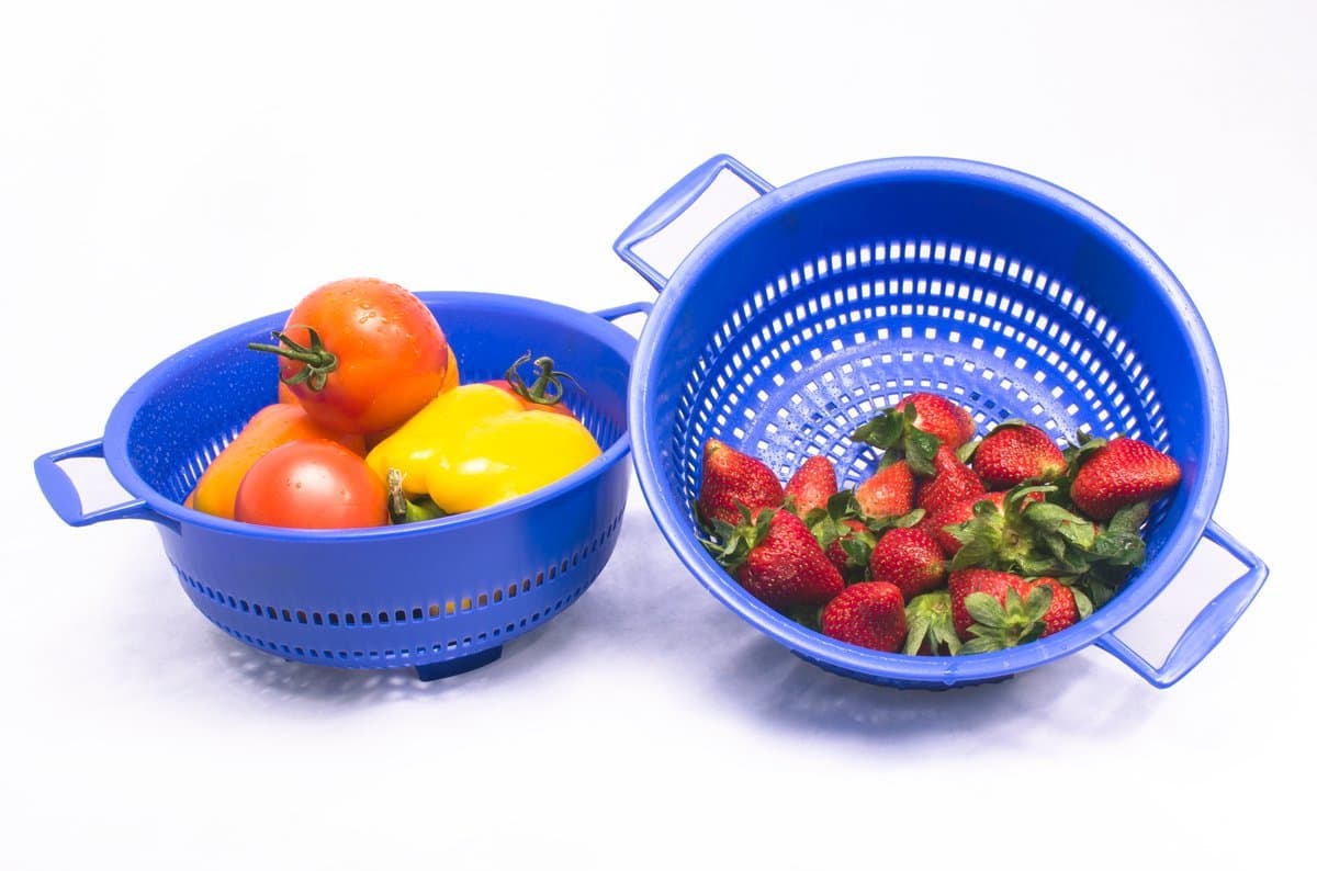 Mindable Colander 2-pack, Fast Straining, Small fit in Sink, Good for Broccoli and Pasta