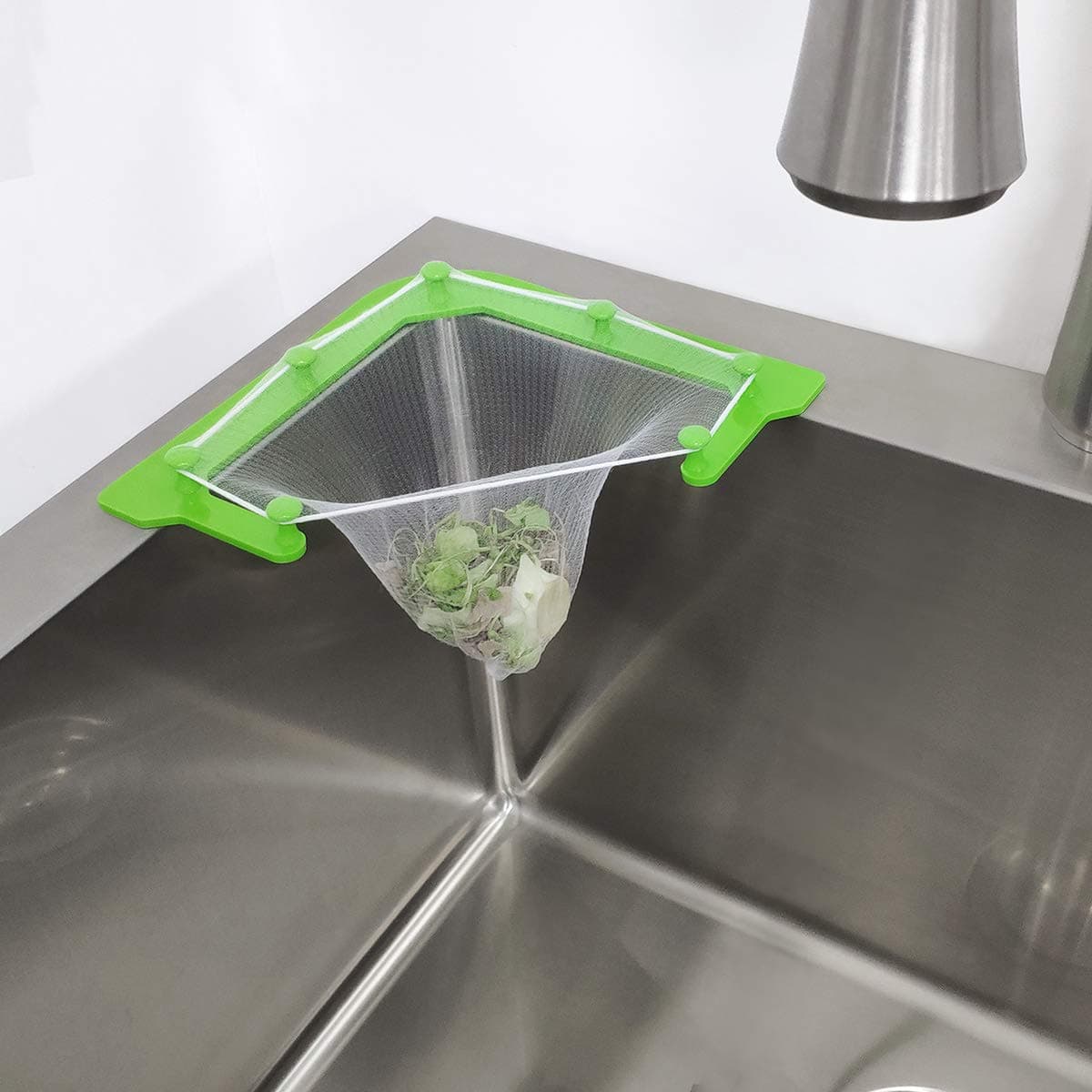 GZILA Kitchen Sink Corner Strainer Holder, Triangle Drain Strainer Shelf with Waste Storage Mesh Bag, Triangular Hanging Garbage Net Filter (1 Holder+100 Filter Bags)