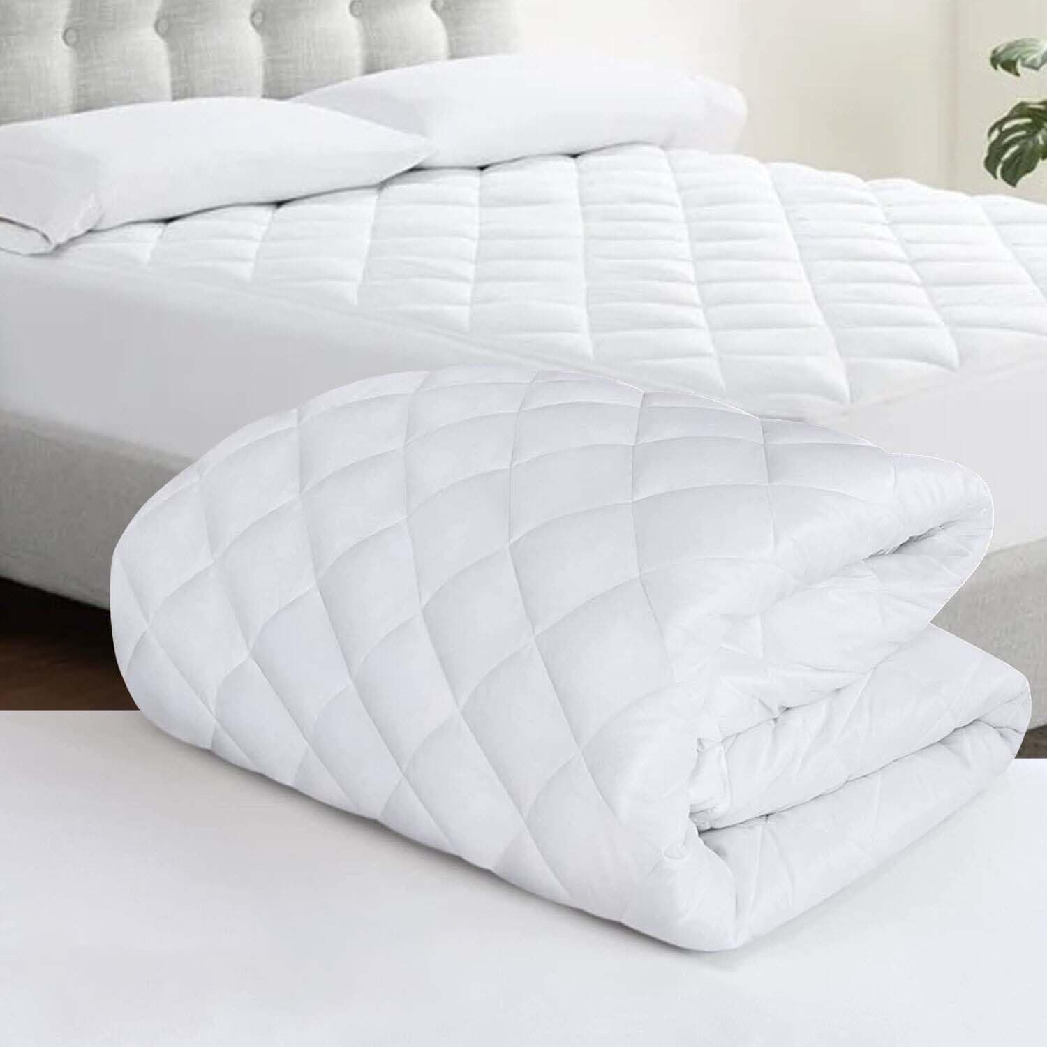 Funky Gadgets Quilted Double Mattress Protector 30 Cm Extra Deep Stretch Skirt, Anti-Allergy Microfiber Mattress Topper, Breathable Fitted Mattress Cover Not Waterproof For Double Bed (137x190cm)