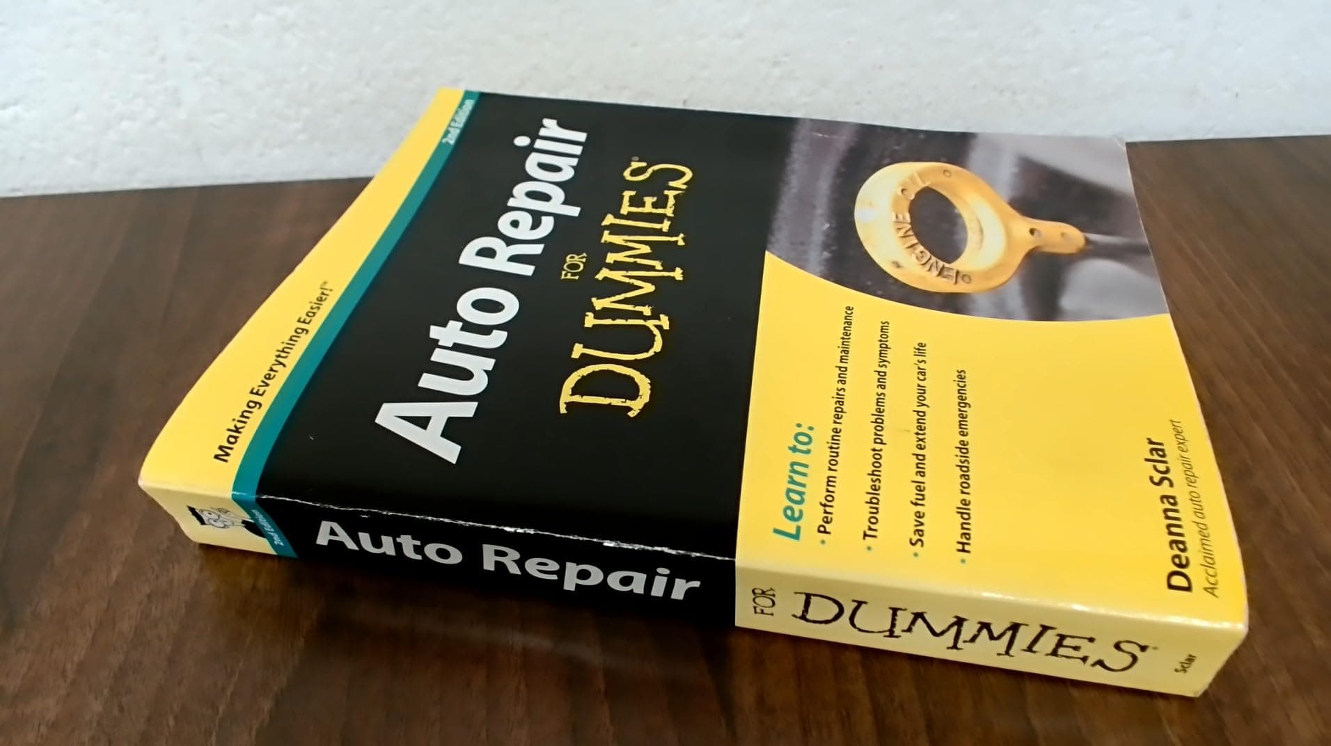 Auto Repair For Dummies (For Dummies Series)