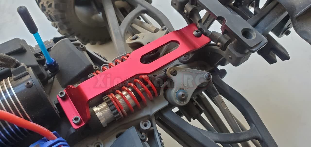 Raide 1/10 EREVO 2.0 E-REVO SUMMIT E REVO 7075 Aluminum Alloy Rear Chassis Brace - RED