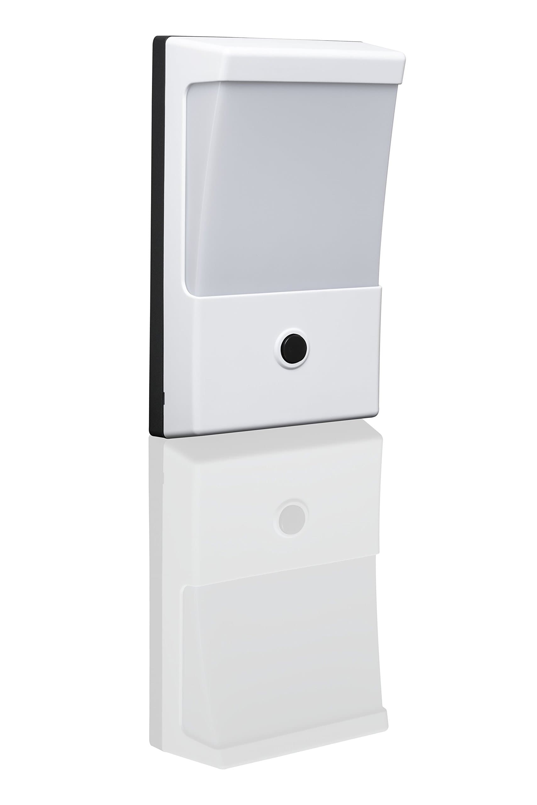 Elite 16W Wall Light with Photocell - Portrait (White)