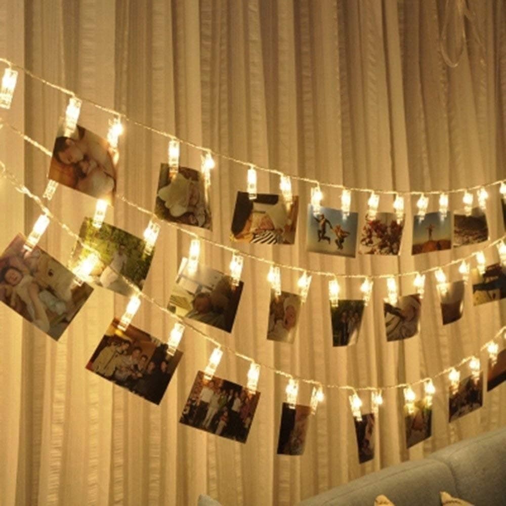cuzile Battery Powered Photo Clips String Lights 2 * 10 LED Christmas Lights Starry Light Wall Decoration Light for Hanging Photos Paintings Pictures Card and Memos