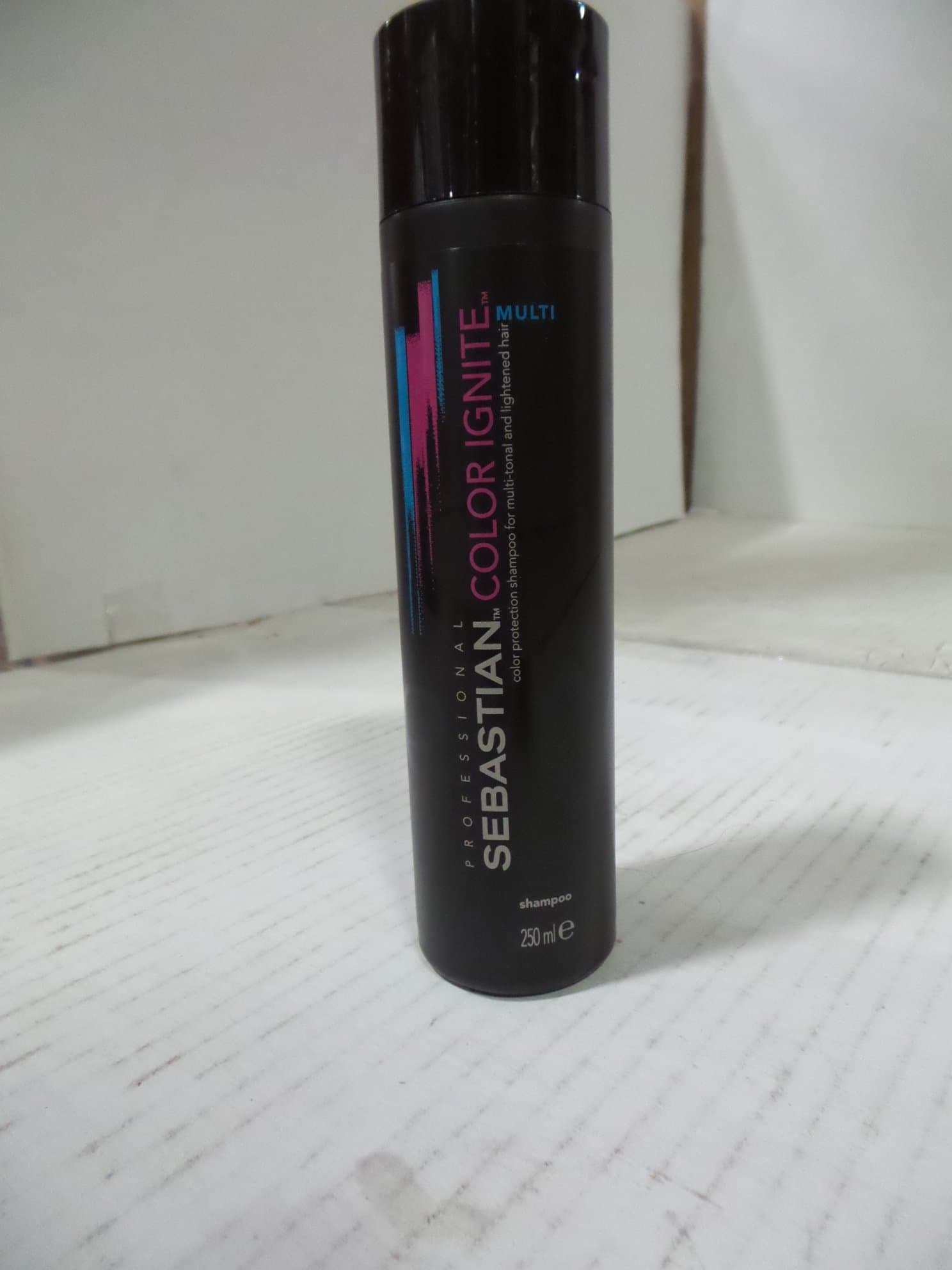 SEBASTIANProfessional Color Ignite Multi Shampoo (250ml)