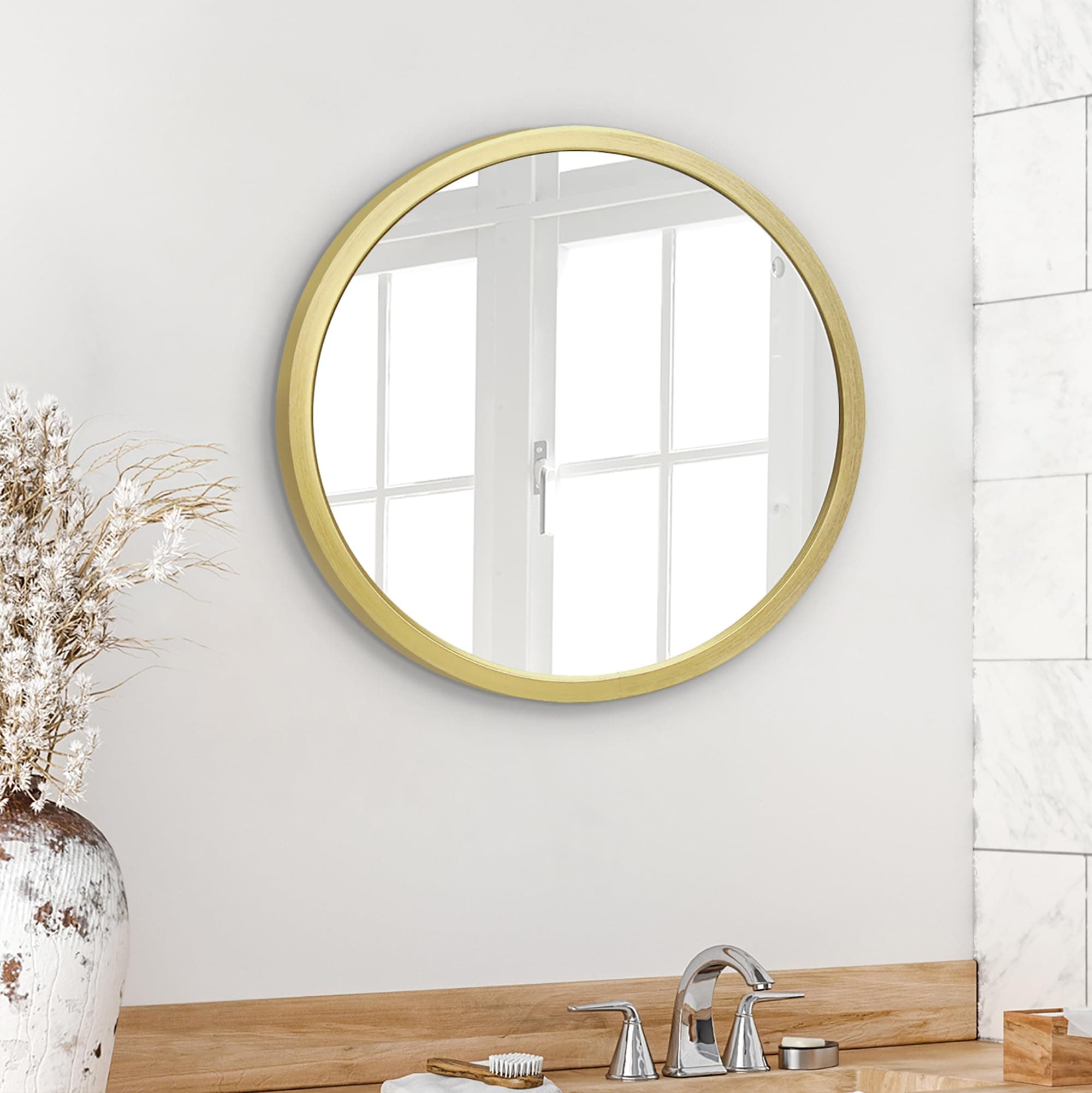 Americanflat 20" Framed Round Gold Mirror