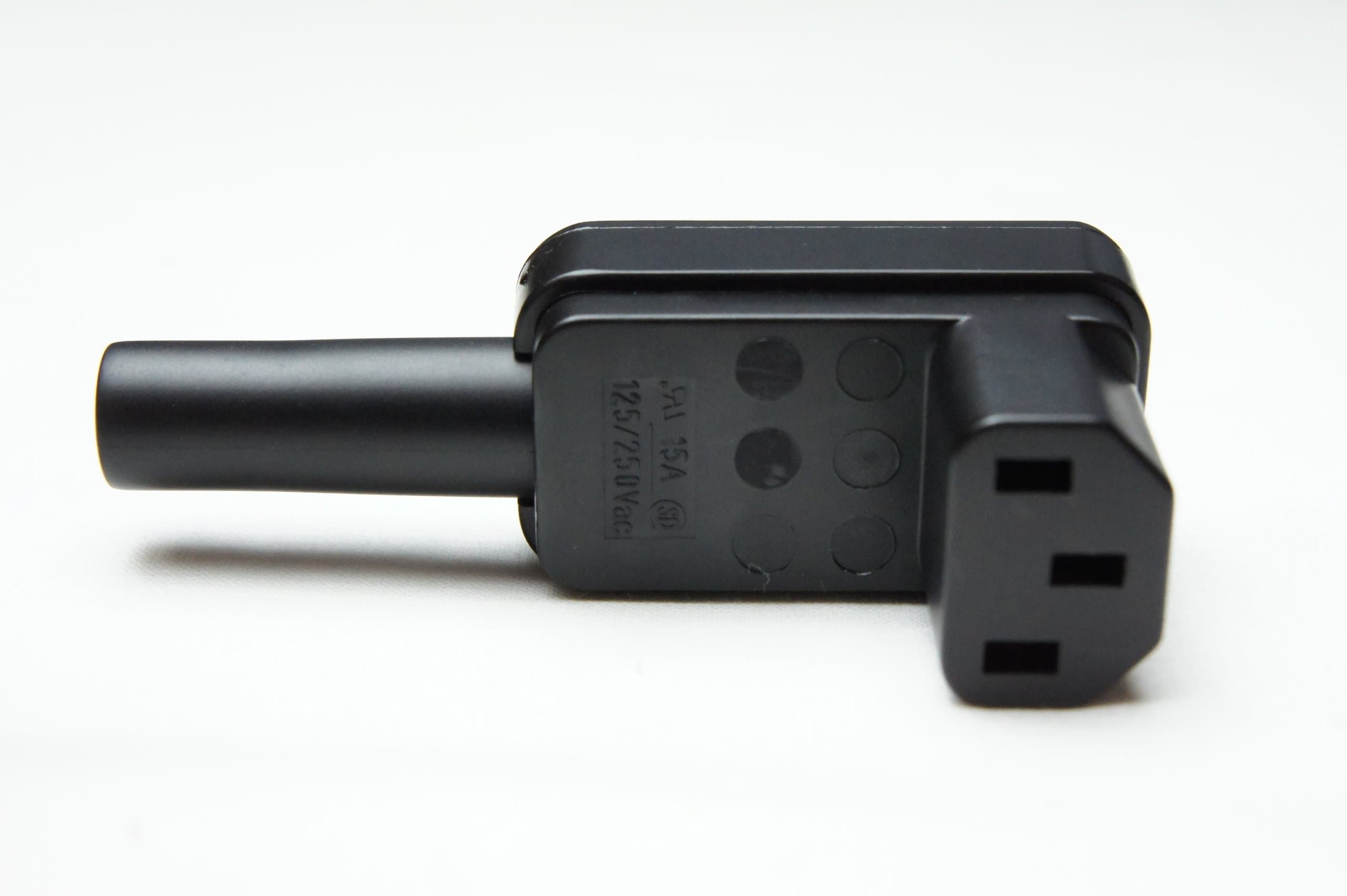 4012 Vertical IEC Inlet connector