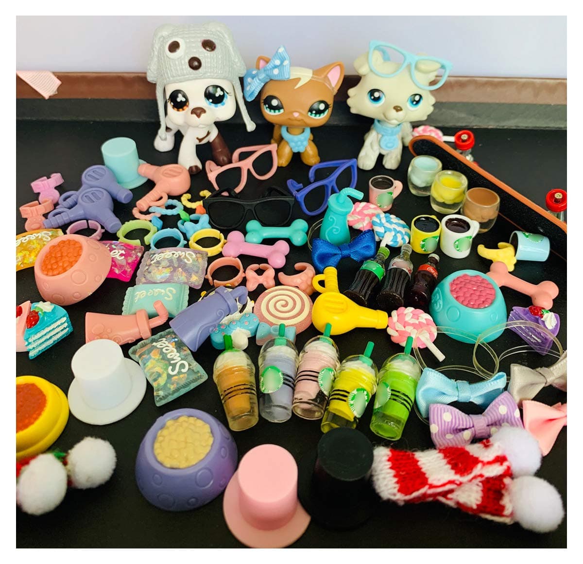 LPS 10pc Accessory Set - Skateboard, Drinks, Bows, Cake - Multicolor Animal Theme for Kids 3+