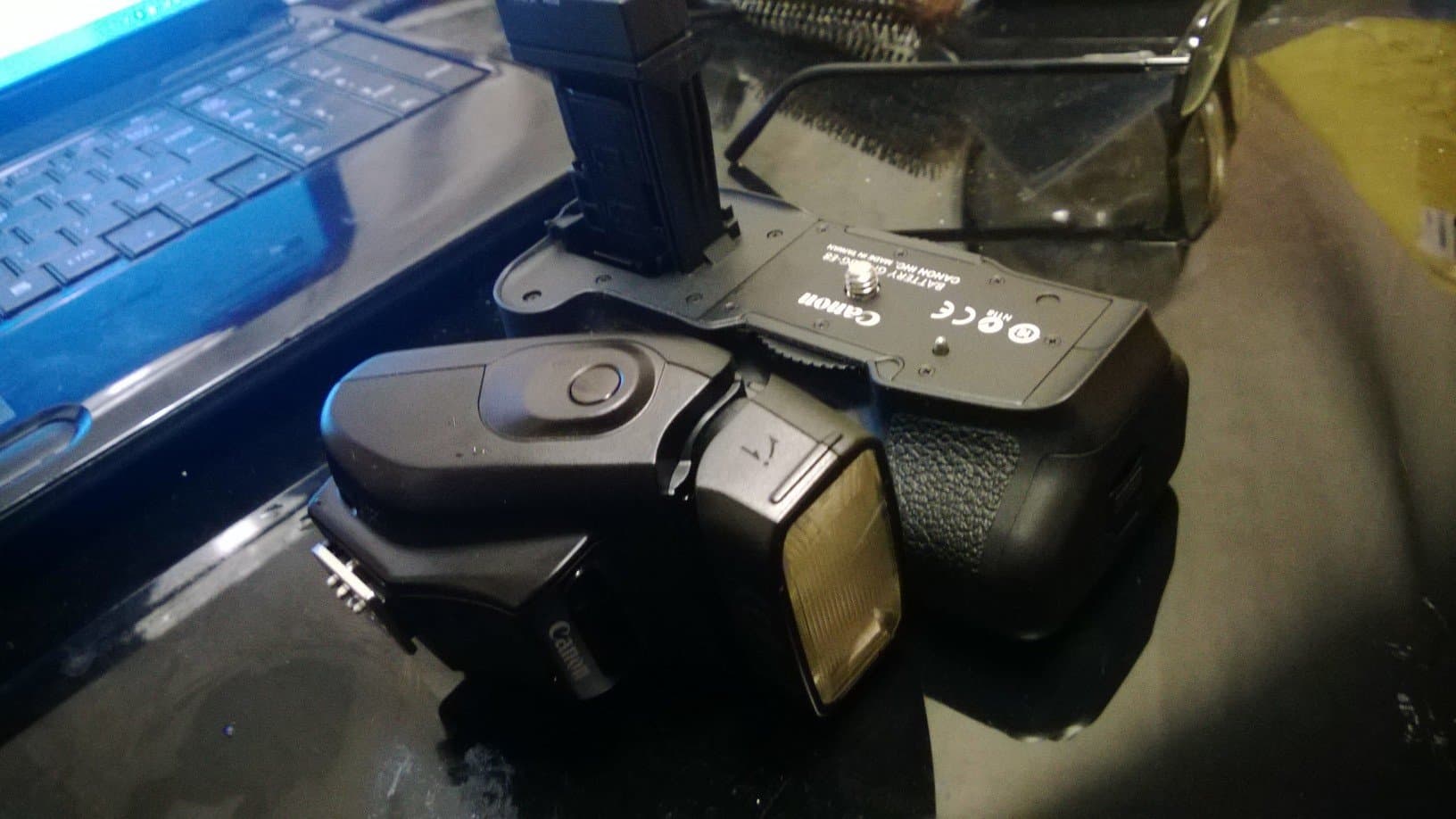 Canon EOS 600D Digital SLR Camera (inc. 18-55 mm f/3.5-5.6 IS II Lens Kit)