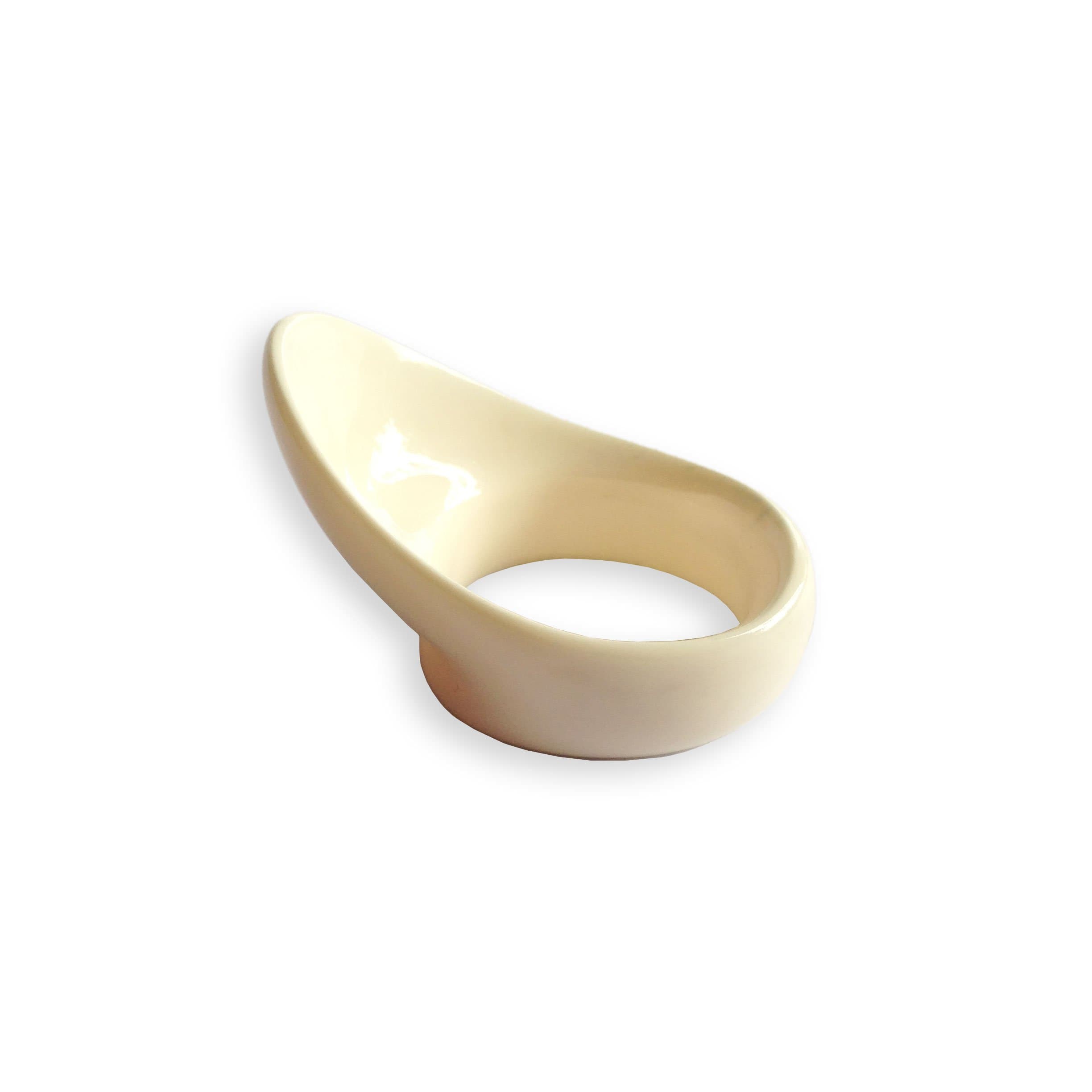 Archery Thumb Ring - Classic Ivory - Protective Gear for Thumb Draw in Traditional Archery
