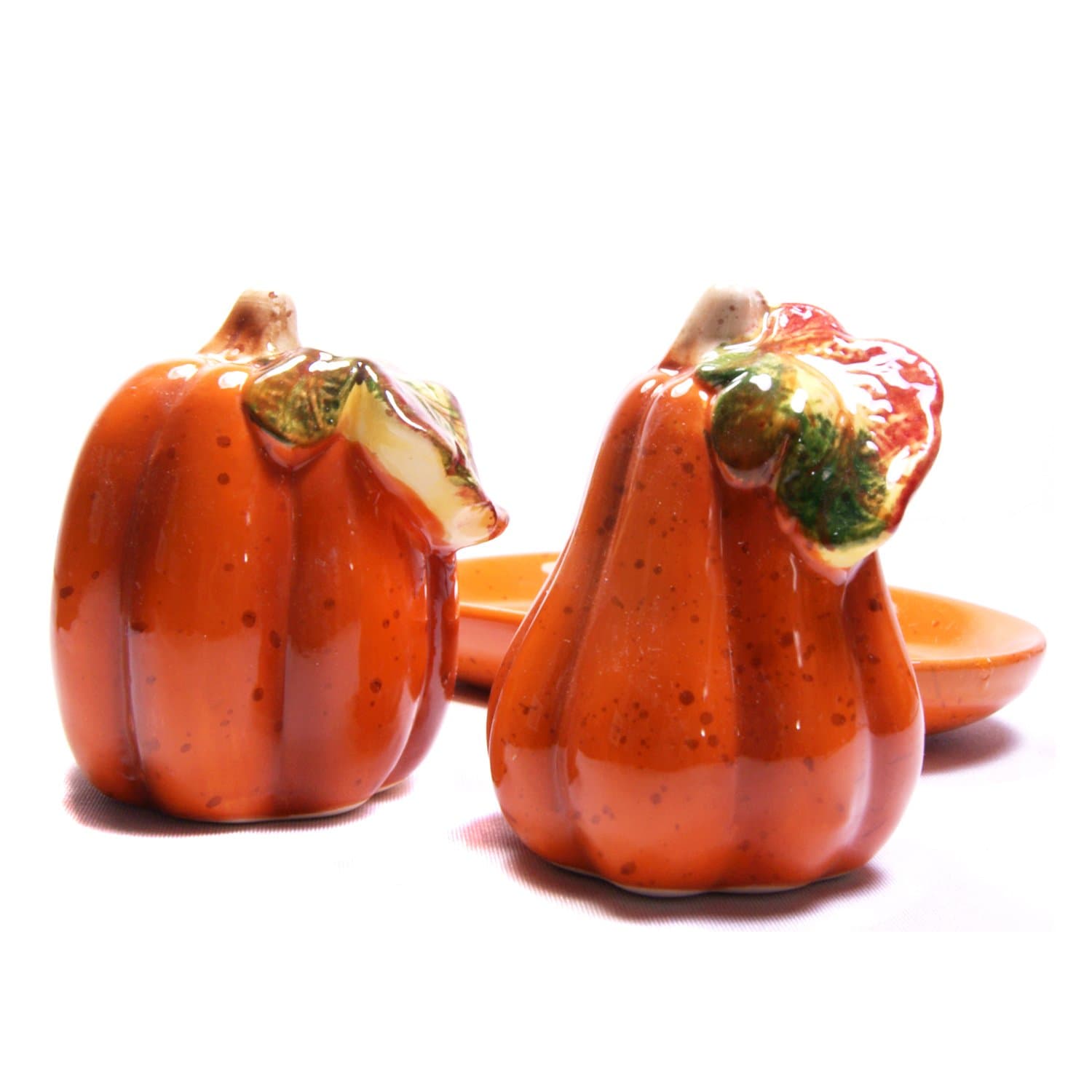 Pumpkin Patch Tabletop Salt & Pepper Shaker With Tray Set
