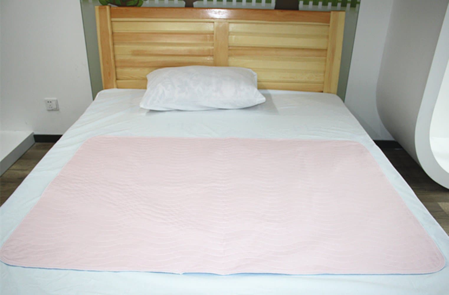 Reusable Incontinence Bed Pad - 34"x52" Large Size Sheet Protector Heavy Duty Ultra Soft Washable Underpads for Adult, Child, Pets ，1pack