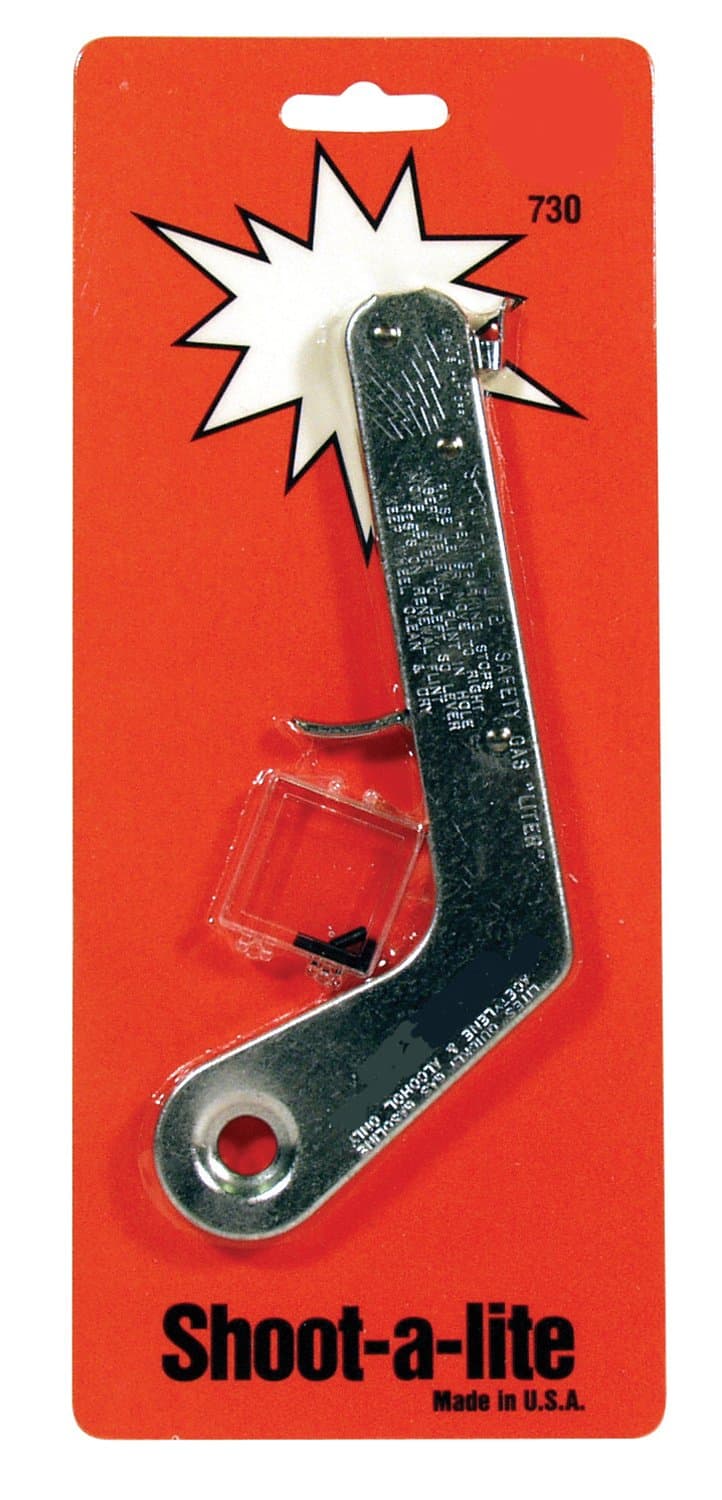 GC Fuller 730 FU Lighter and 5 Flints