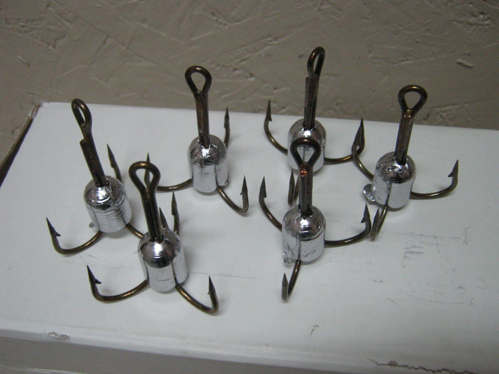 8/0 Weighted Treble Hooks 1.5 oz Set of 6 L