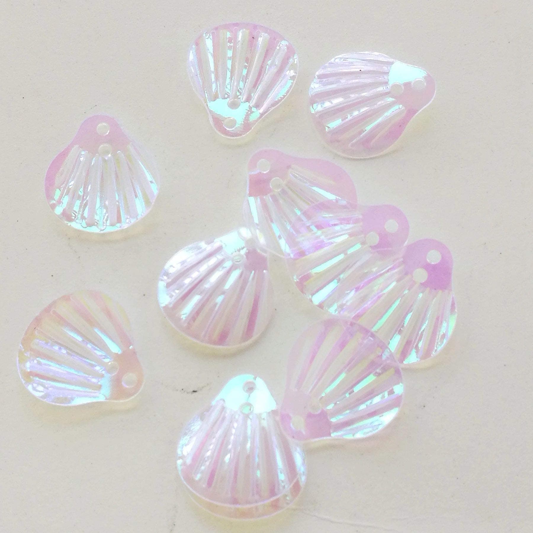 100pcs Shell Sequins for Earrings DIY Making Earring Pendants Garments Trimmings Loose Sequins Wedding Veil Decoration
