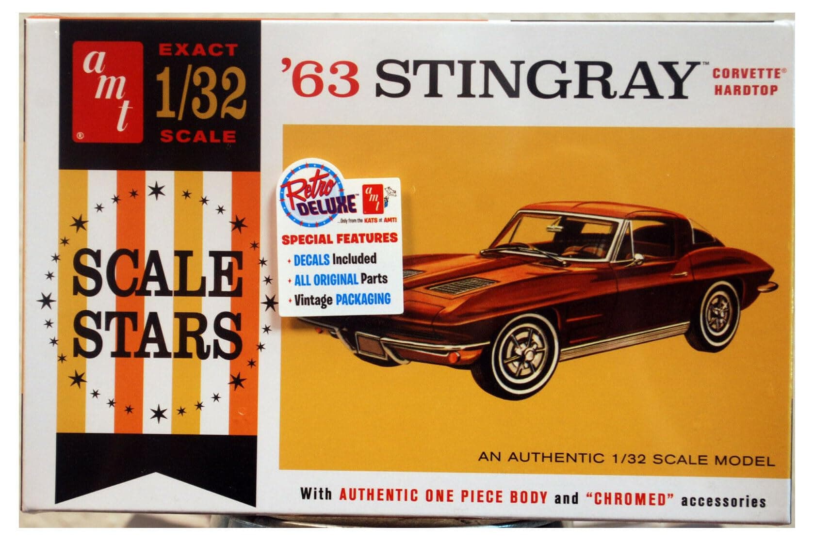 AMT 1:32 1963 Corvette Stingray Hardtop