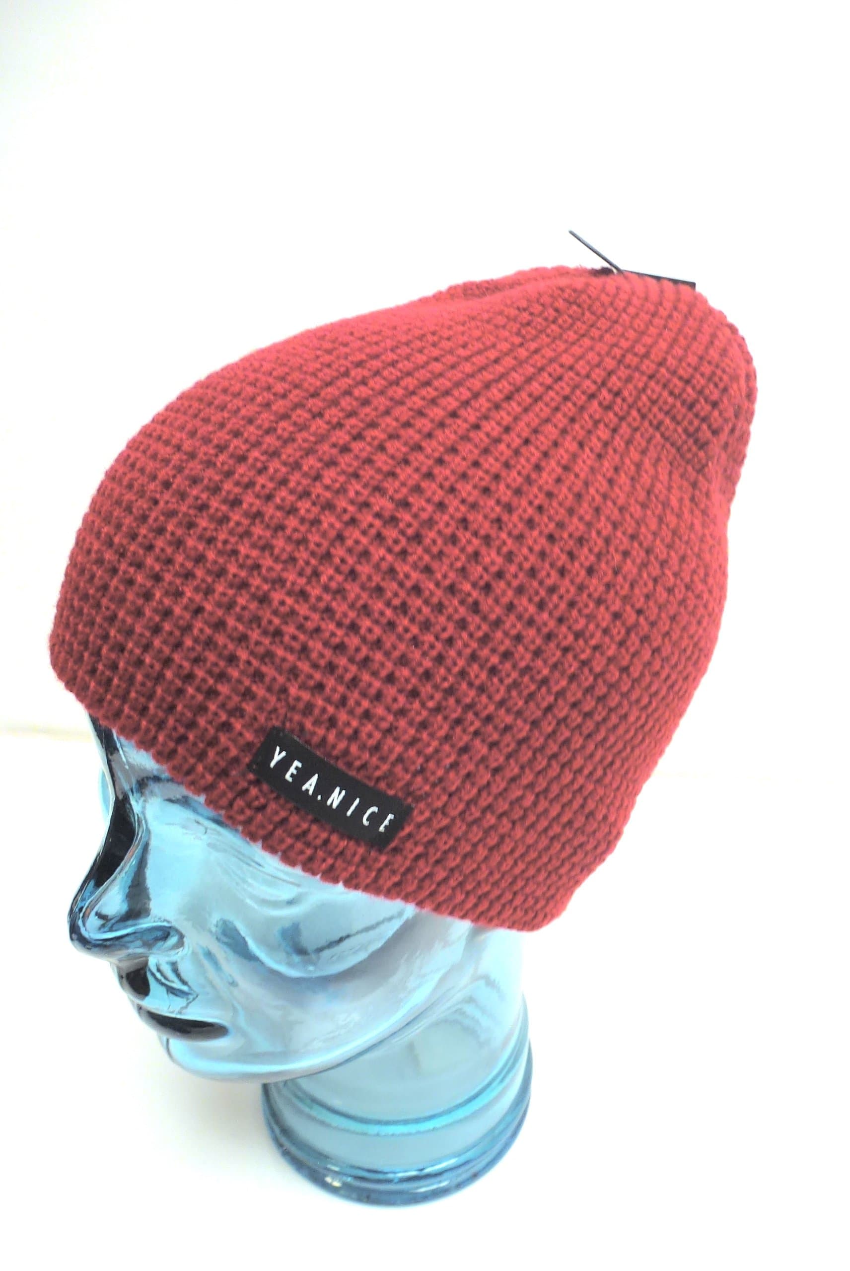 YEA.Nice Beanie Burgundy Color