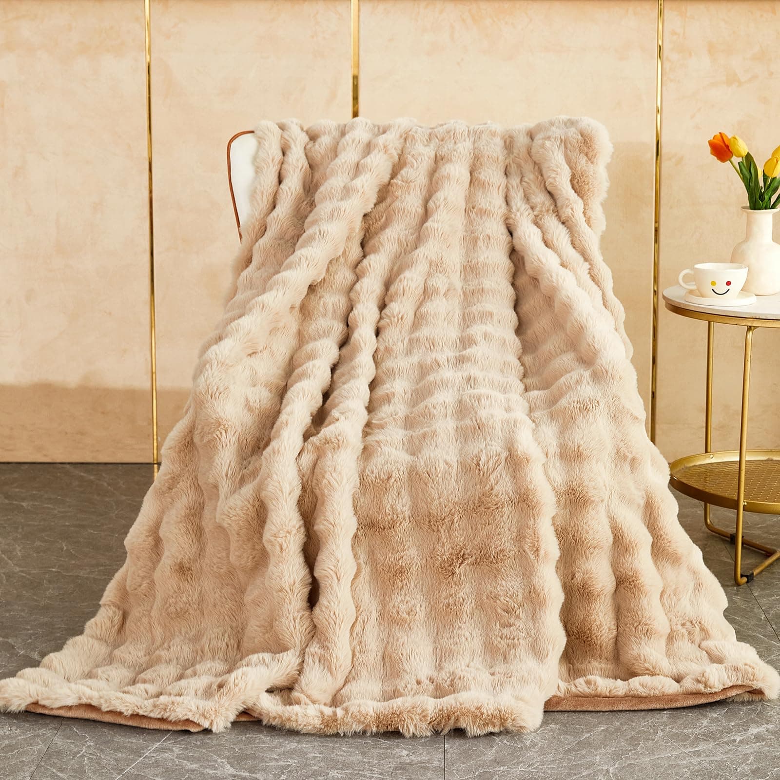 Soft Fluffy Blanket - Fuzzy Throw Blanket for Couch, Plush Rabbit Faux Fur Blanket, Cute Cozy Blankets for Women, Thick Warm Bubble Blankets for Bed Sofa Bedroom Living Room - 39" x 63" Small