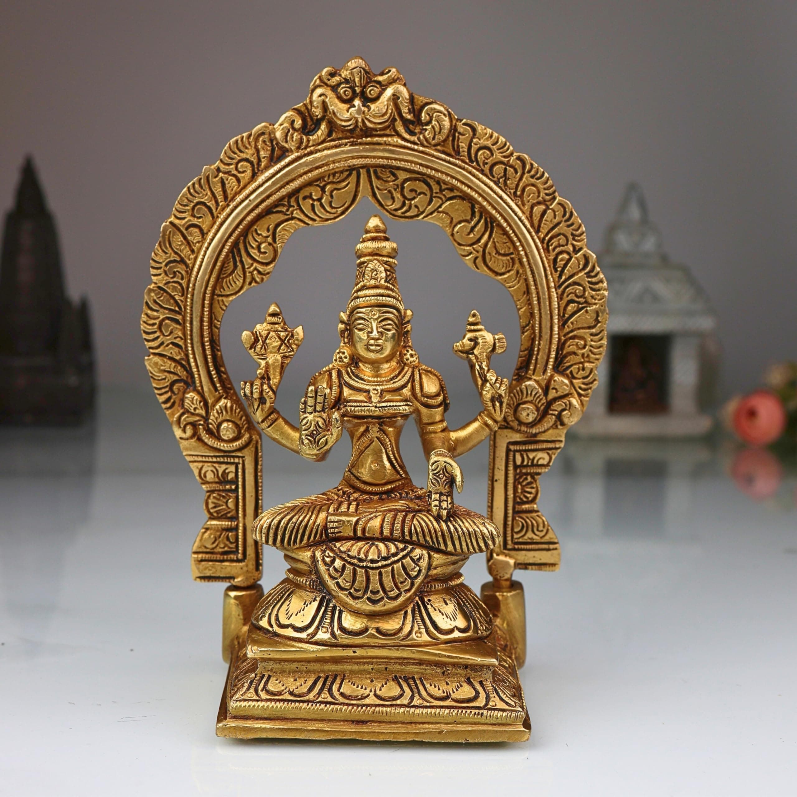 Bhunes Brass Parvati MATA Murti | Mookambika Devi Idol | Parvathi Devi Statue | Adi Parashakti Statue| Goddess Parvati Idol | Mookambika Devi Statue | Durga Devi,Gold, 18, 1 Piece