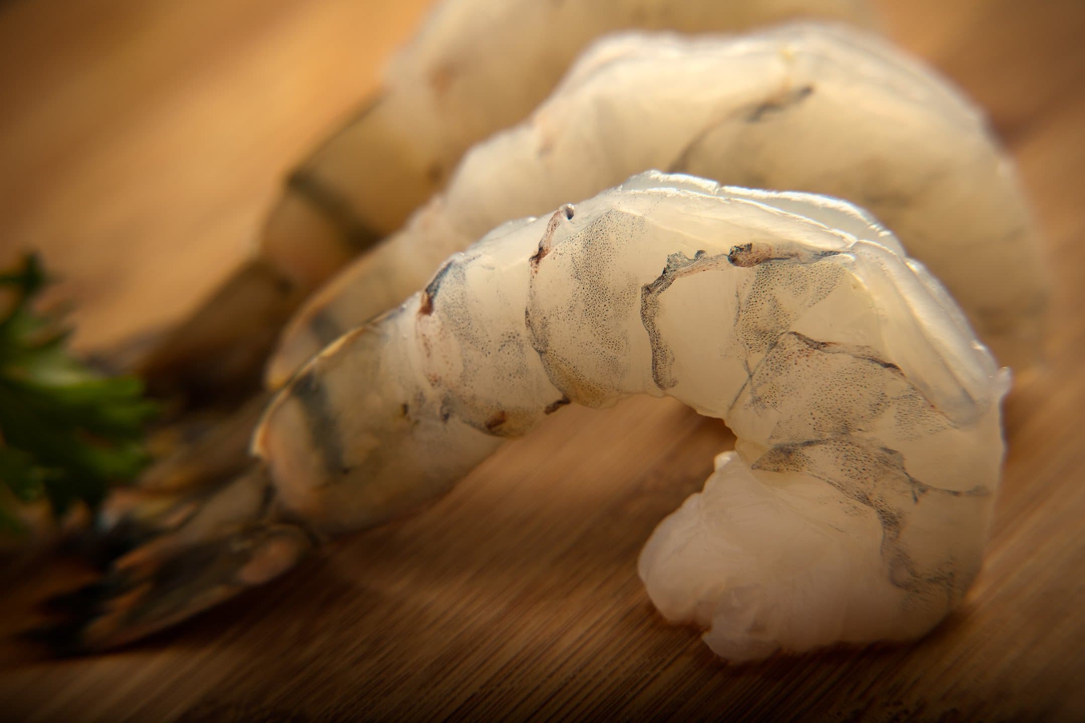 Colossal Shrimp, Tail on, 16-20 per lb. - 1 (2 lb.) Pack - By Rastelli Direct