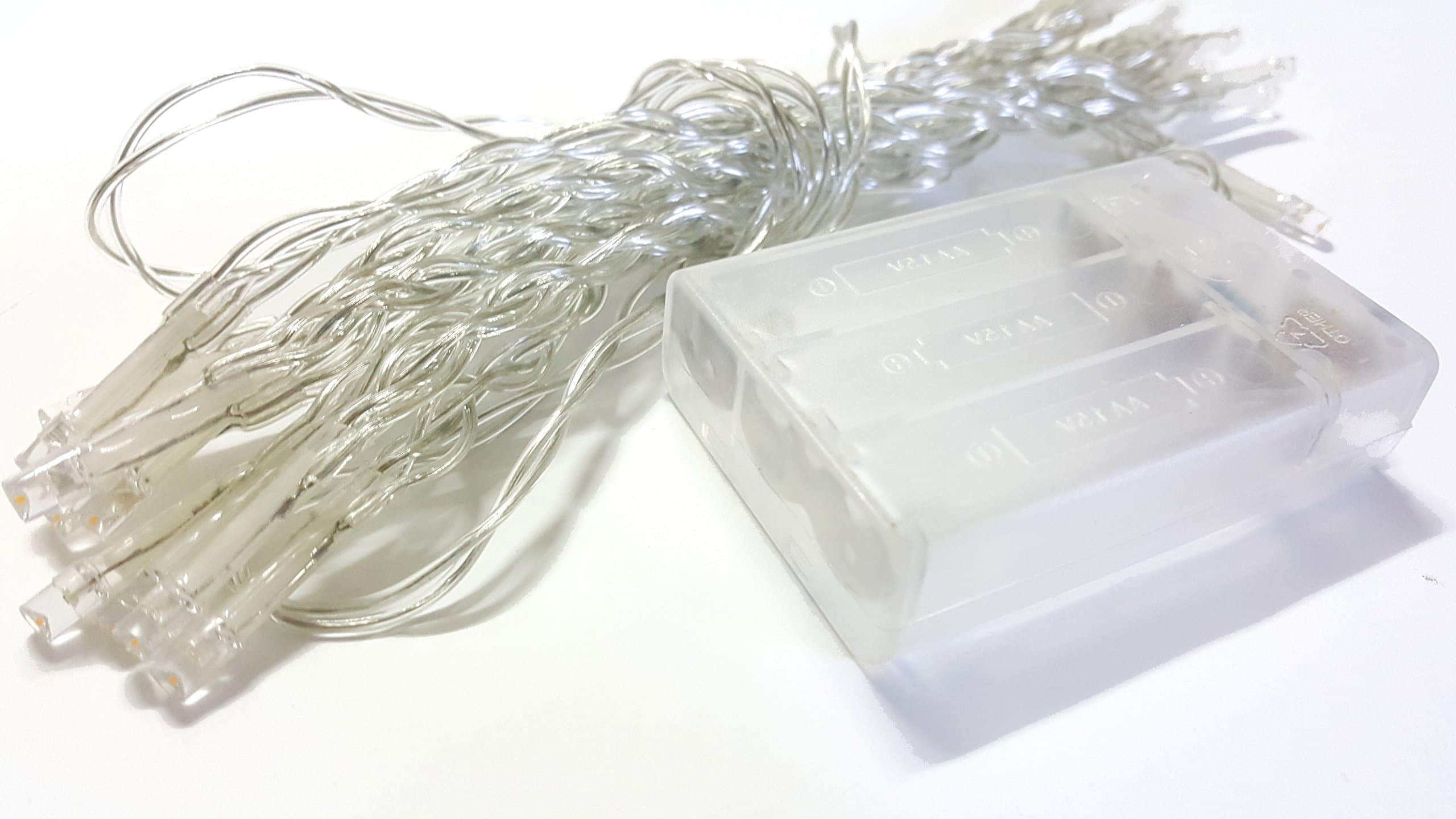 battery string light use 3AA batteries 3 meters long with 20 lights