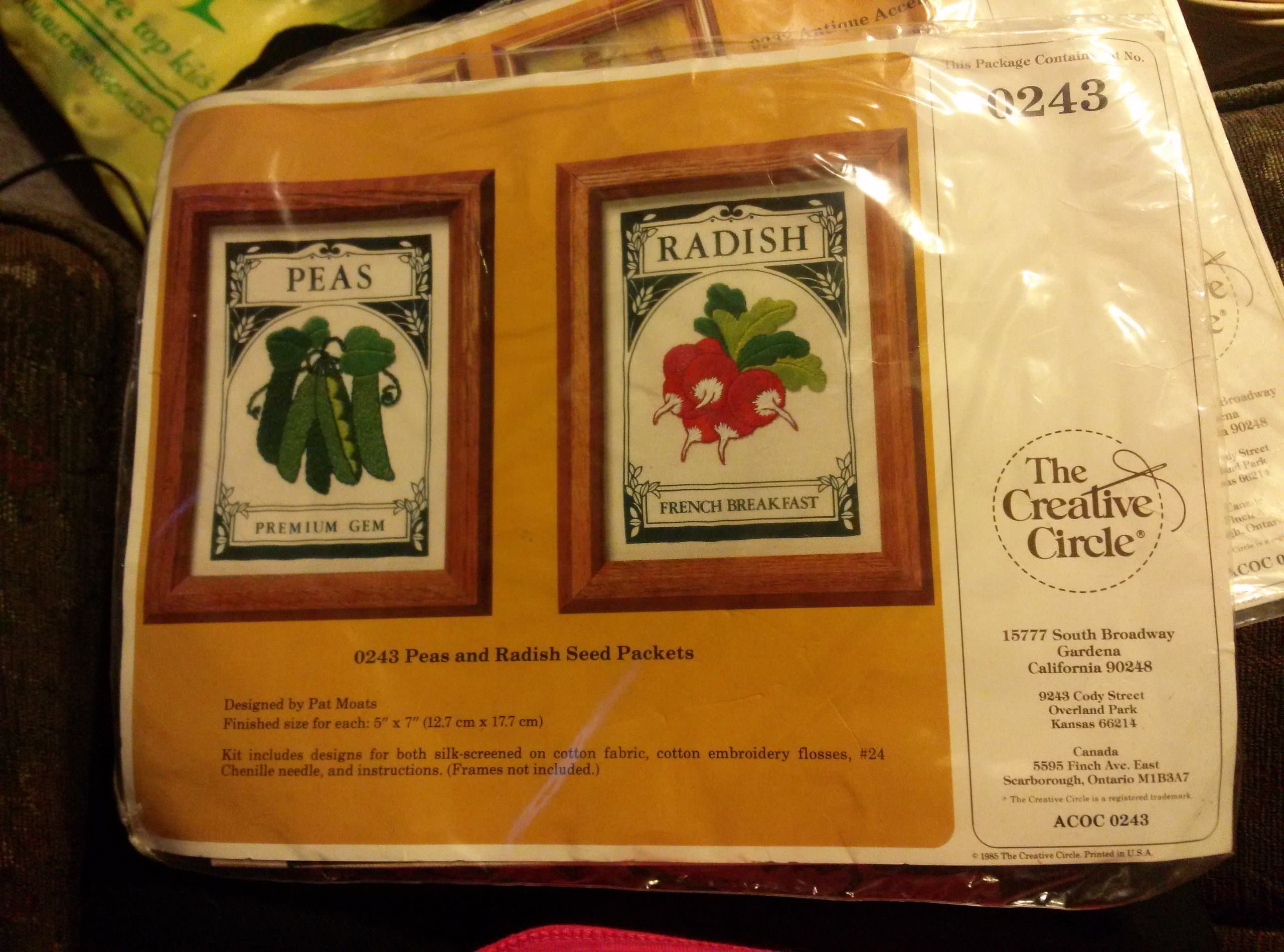 The Creative Circle Peas and Radish Seed Packets Embroidery Kit #0243