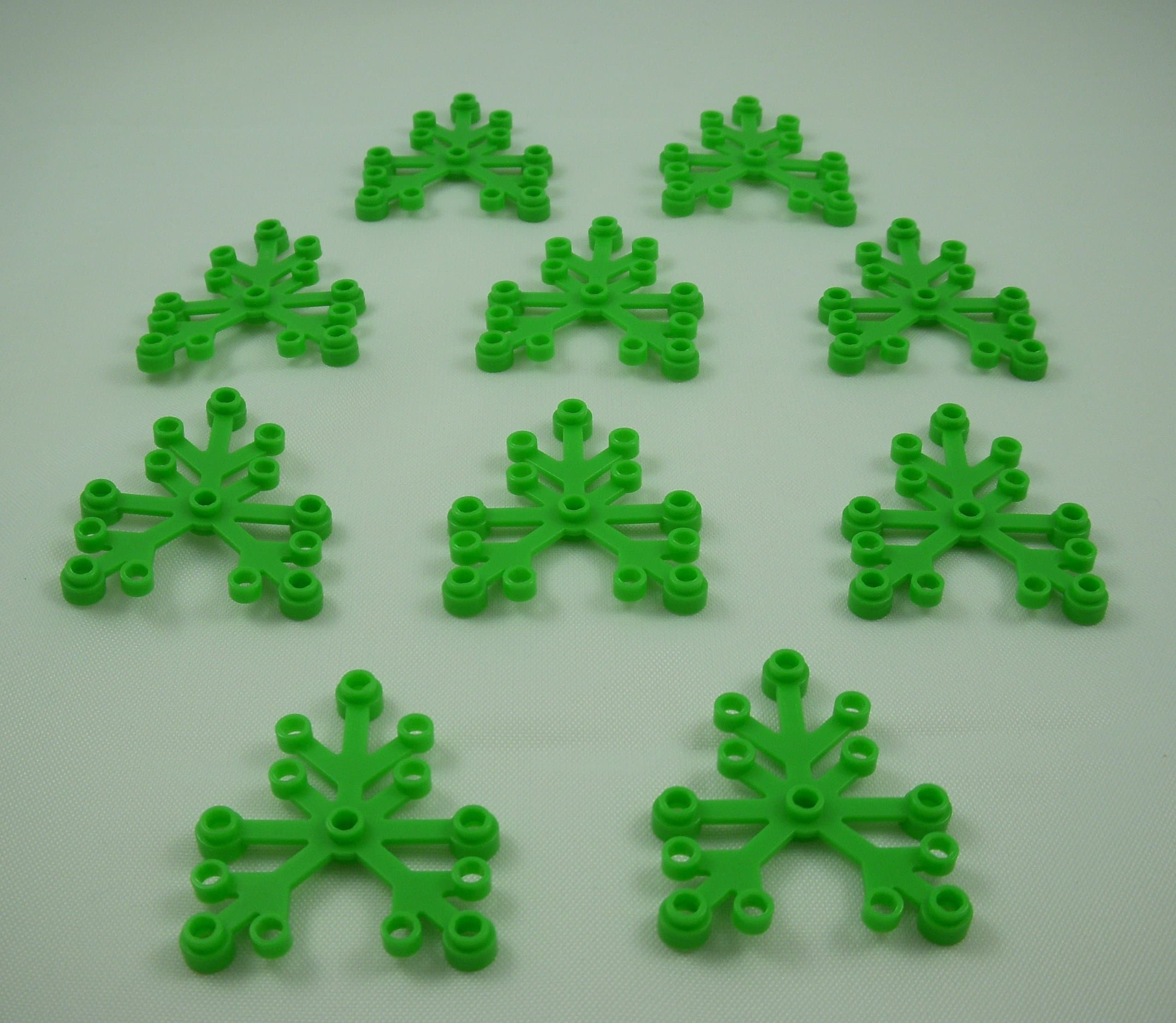Lego Plants: 10 Bright Green Tree Leaves