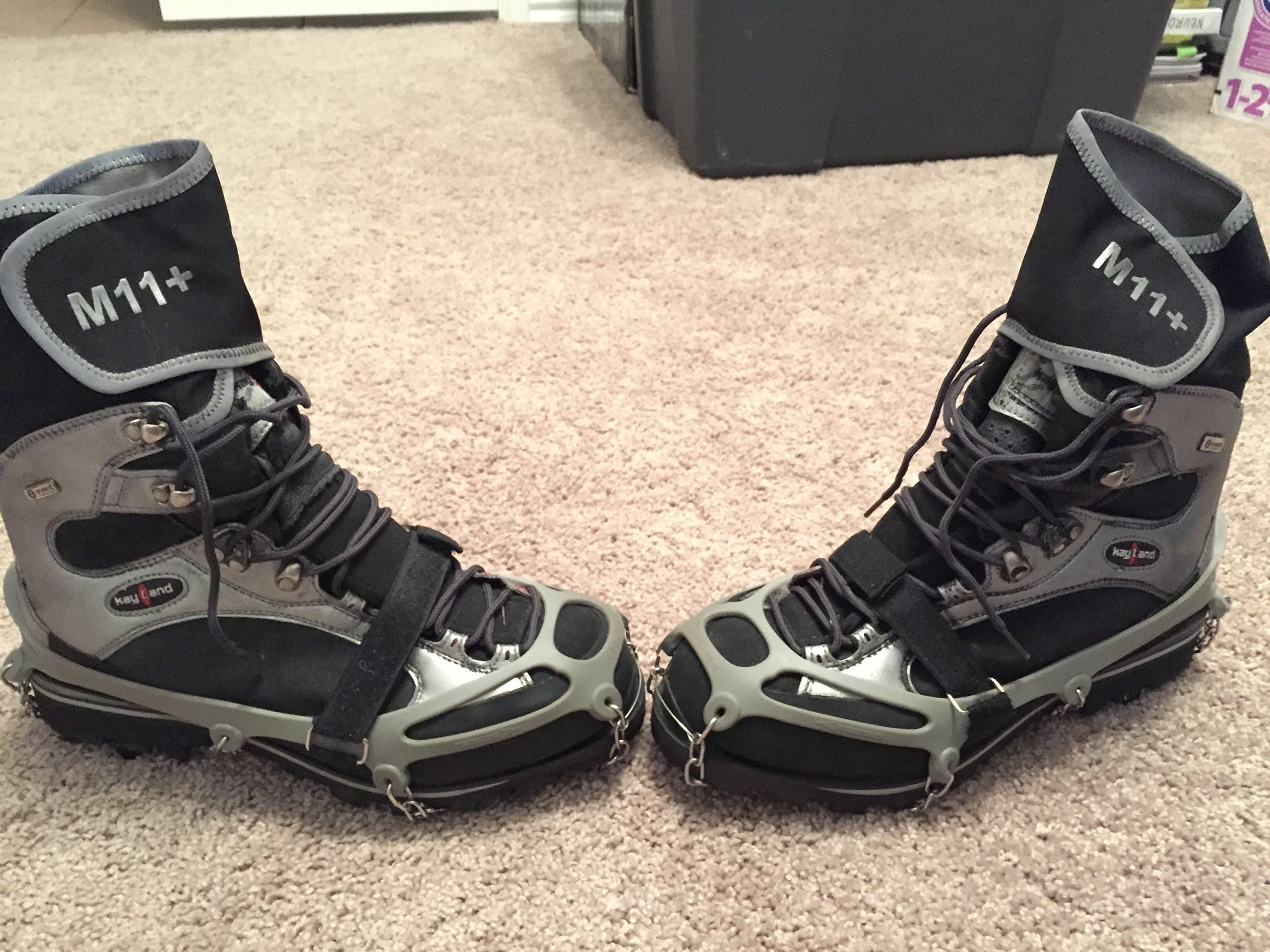 M11+ Mountaineering Boots