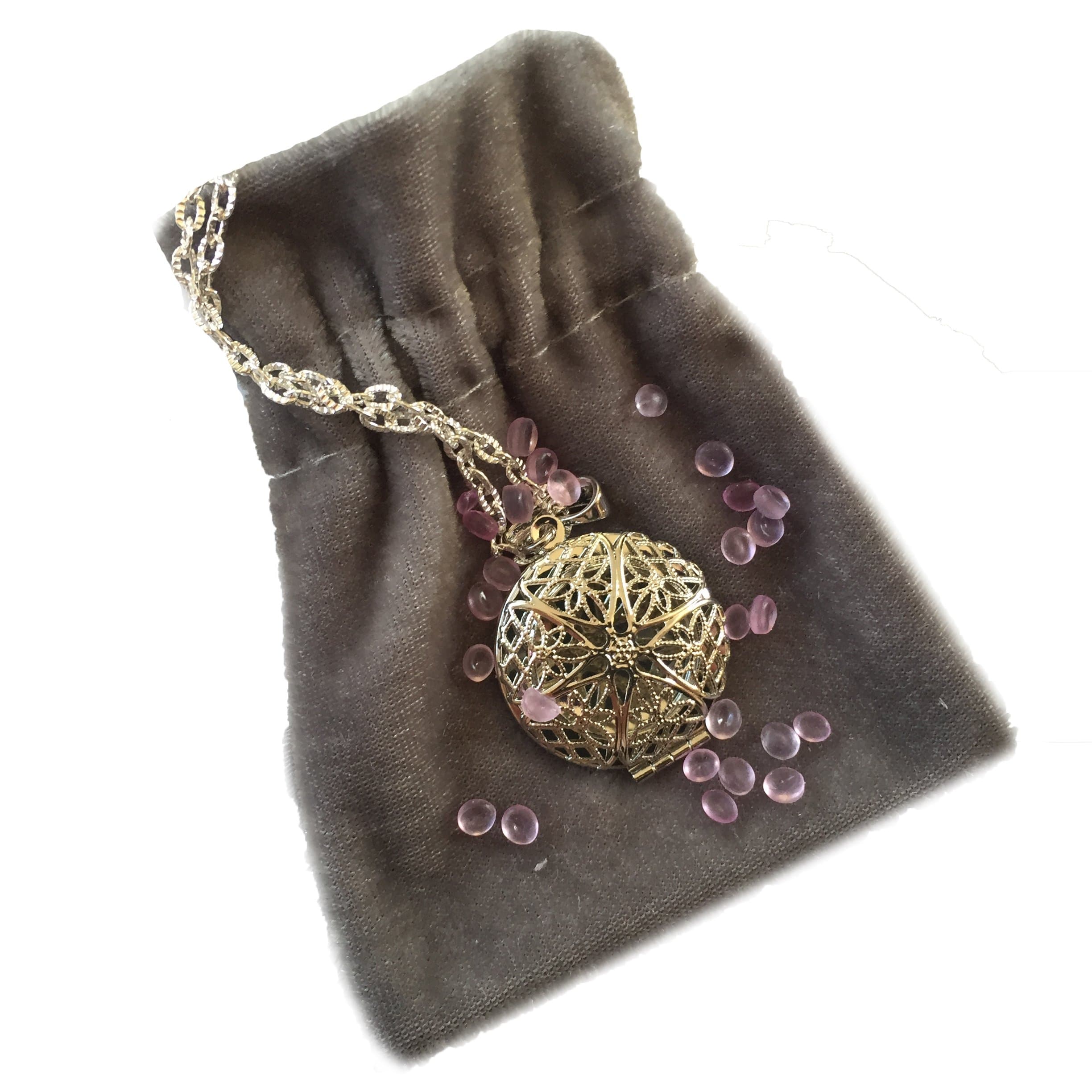 Adventure Scents: Scentable Locket (Silver Starburst)