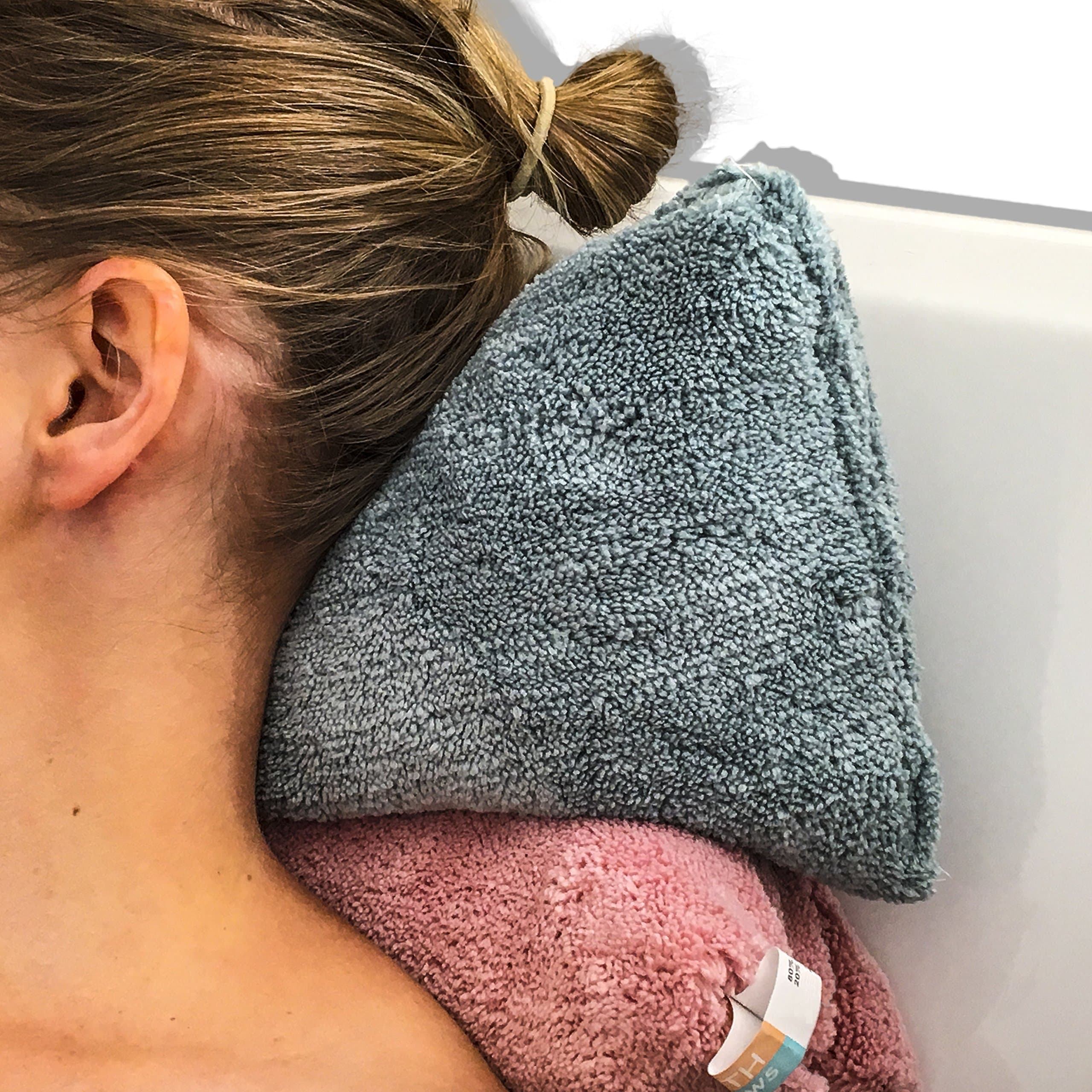 2-Pack Premium Quality 40cm x 20cm (15” x 7”) Bath Pillow Set - Powerful Suction Cups - Ultra Soft – Strong & Durable - Ultimate Support – Removable Cover for Washing and Drying – 100% Refund