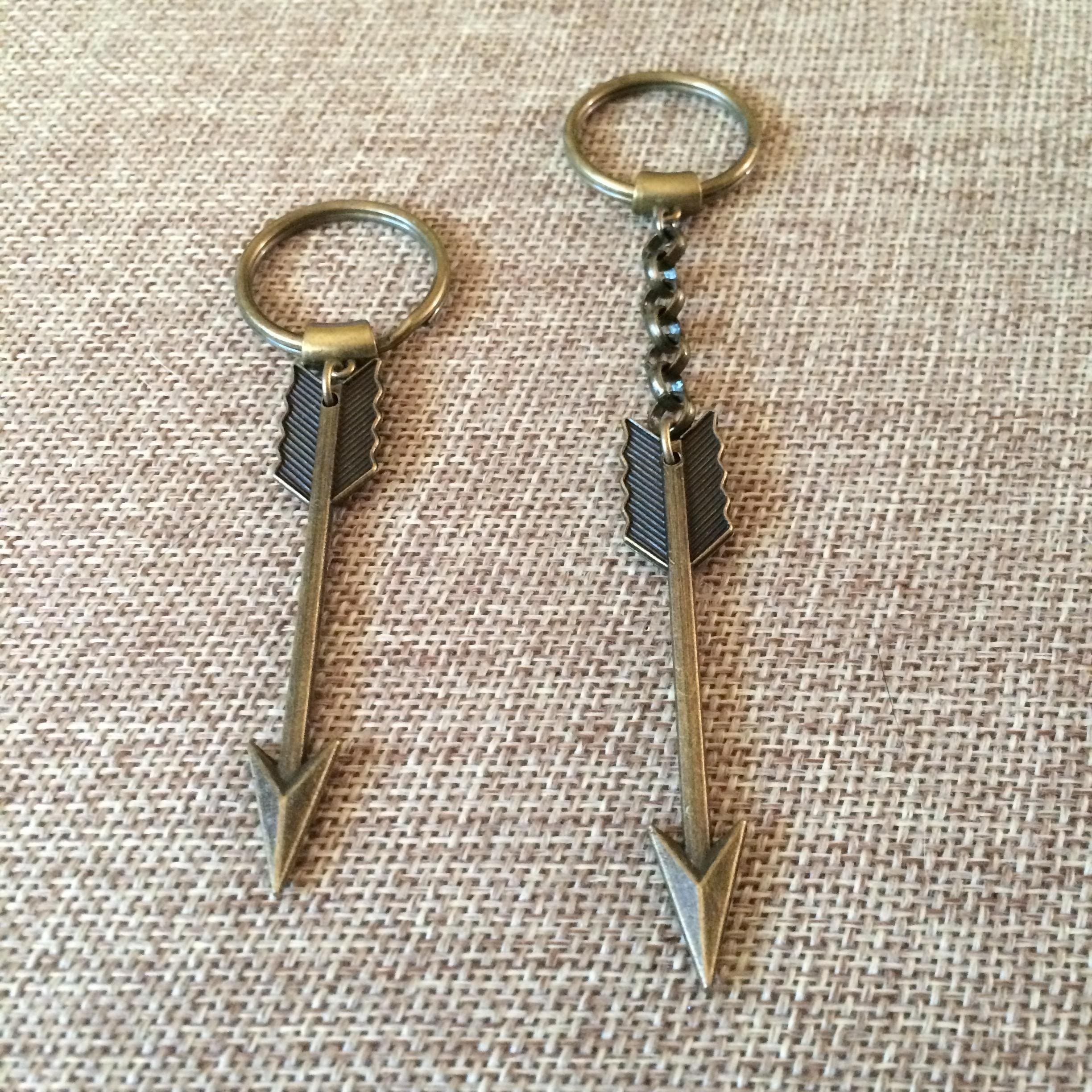 Arrow Keychain Key Ring in Bronze