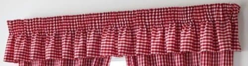 GINGHAM CHECK RED WHITE PELMET - WIDTH 132" X DEPTH 10" TO MATCH CURTAINS